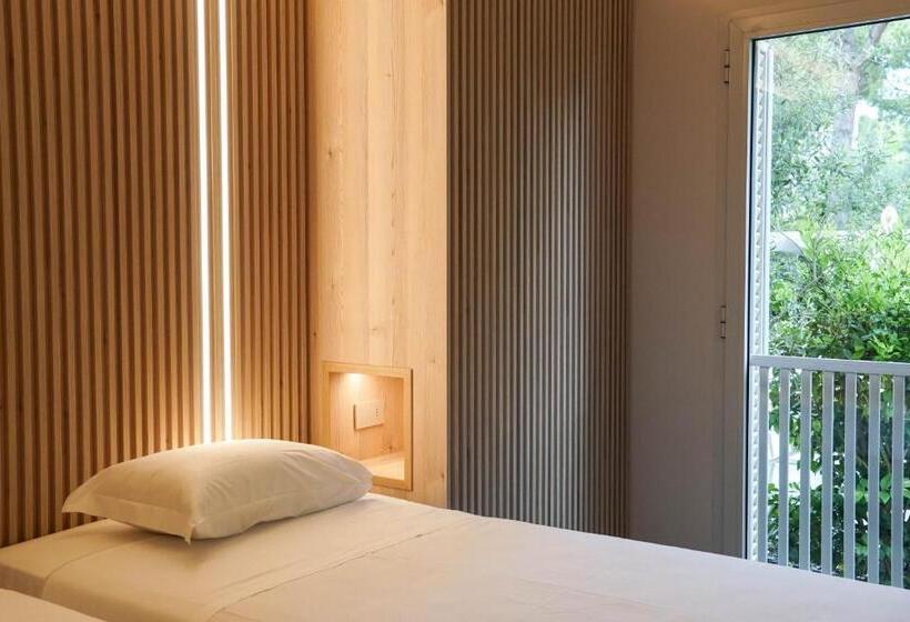 Апартаменты 2 спальни Вид на Бассейн, Art&park Hotel Union Lido