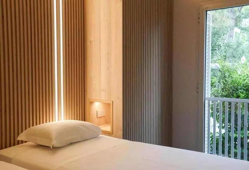 2 Bedroom Apartment Pool View, Art&park Hotel Union Lido