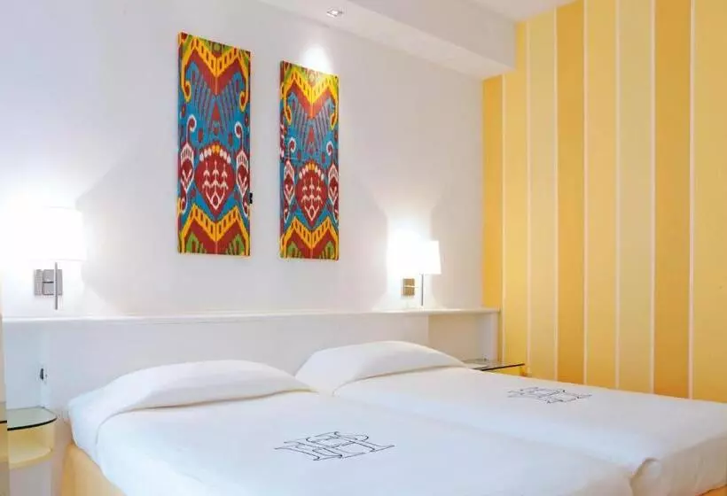 اتاق استاندارد یک نفره, Art&park Hotel Union Lido