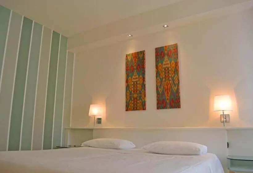 اتاق استاندارد یک نفره, Art&park Hotel Union Lido