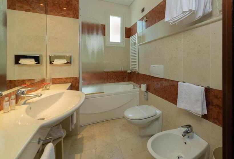 חדר אקונומי יחיד, Art&park Hotel Union Lido