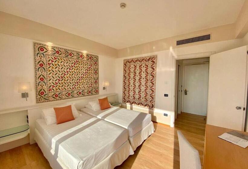 Номер Deluxe, Art&park Hotel Union Lido