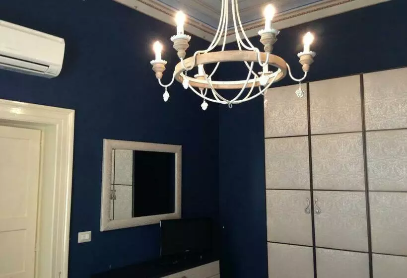Huoneisto 1 Makuuhuone, Albergo Diffuso Dimora Rossi B&b