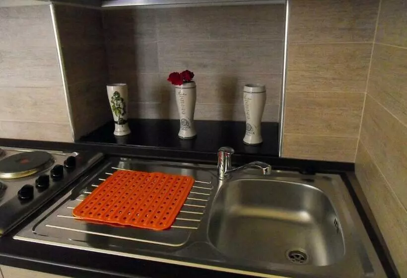 Huoneisto 1 Makuuhuone, Albergo Diffuso Dimora Rossi B&b