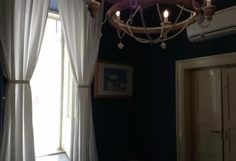 Huoneisto 1 Makuuhuone, Albergo Diffuso Dimora Rossi B&b