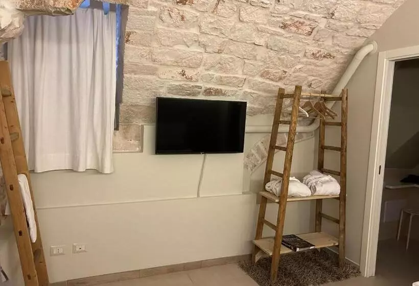 Sviitti King-vuode, Albergo Diffuso Dimora Rossi B&b