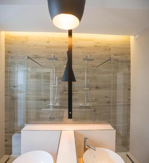 디럭스 스위트 킹 침대, Albergo Diffuso Dimora Rossi B&b