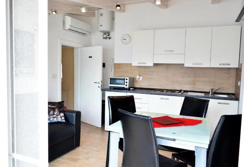 스탠다드 룸 거실포함, Albergo Diffuso Dimora Rossi B&b