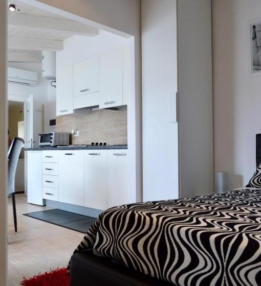 스탠다드 룸 거실포함, Albergo Diffuso Dimora Rossi B&b