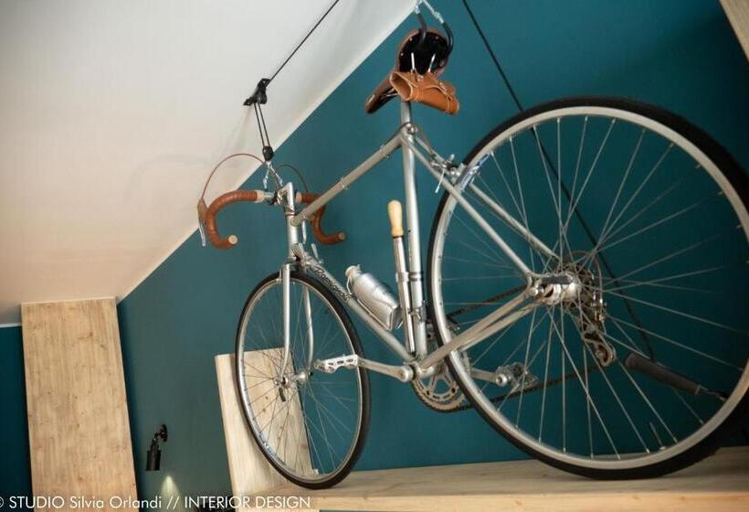 디럭스 스위트 킹 침대, Albergo Diffuso Dimora Rossi B&b