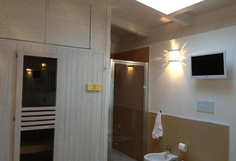 자쿠지 스위트, Albergo Diffuso Dimora Rossi B&b