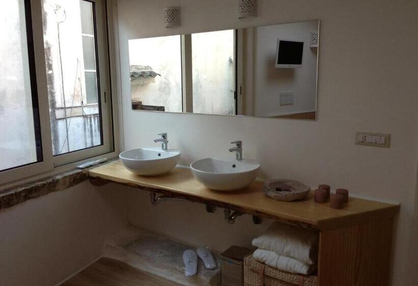 자쿠지 스위트, Albergo Diffuso Dimora Rossi B&b