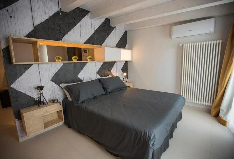 자쿠지 스위트, Albergo Diffuso Dimora Rossi B&b