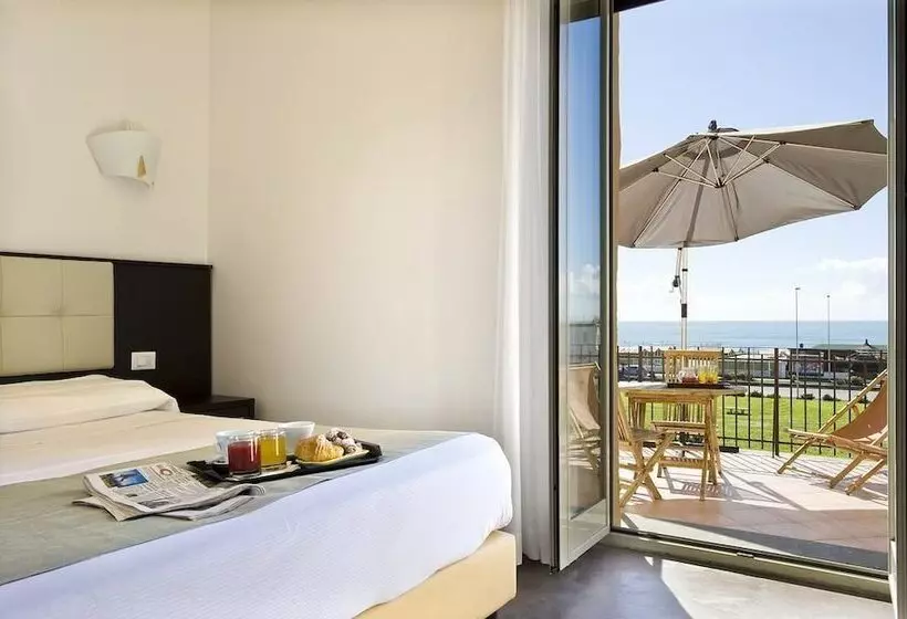 اتاق استاندارد با تراس, Bellavista