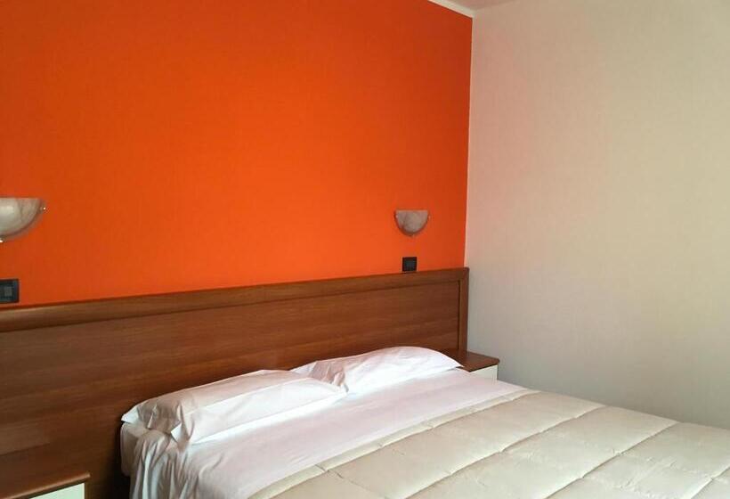 스탠다드 싱글 룸, Cortina