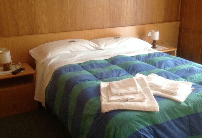 غرفة قياسية, El Paso