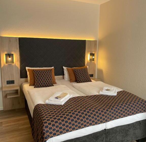 Номер Стандарт, Faldernpoort