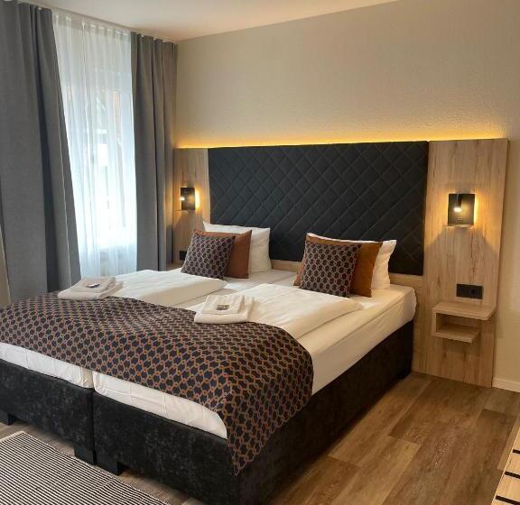 Номер Стандарт, Faldernpoort