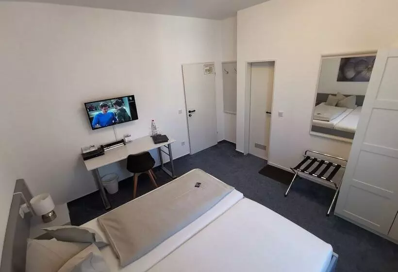 Standard Room, City Hotel Franziska