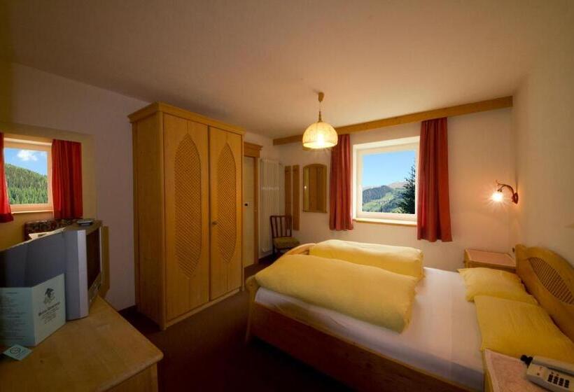 高级大房间, Genziana