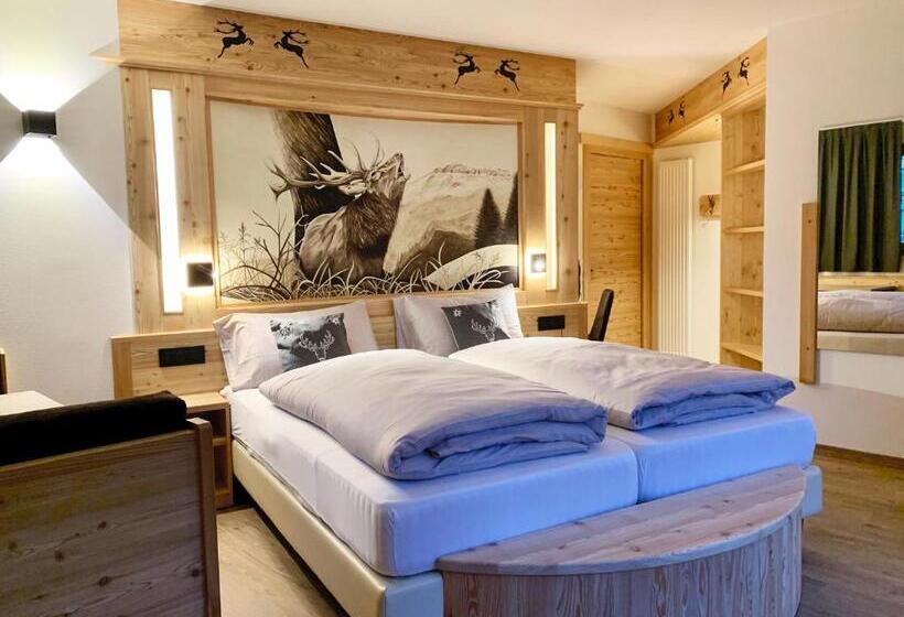 小型套房带阳台, Genziana