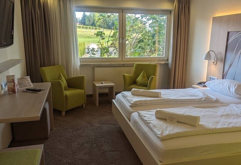 غرفة كومفورت, Gierer