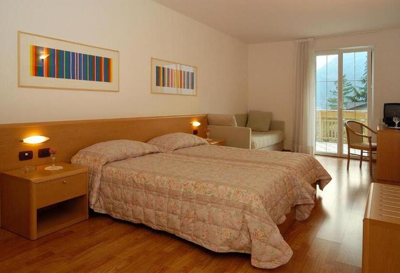 اتاق استاندارد سه نفره, Karinhall