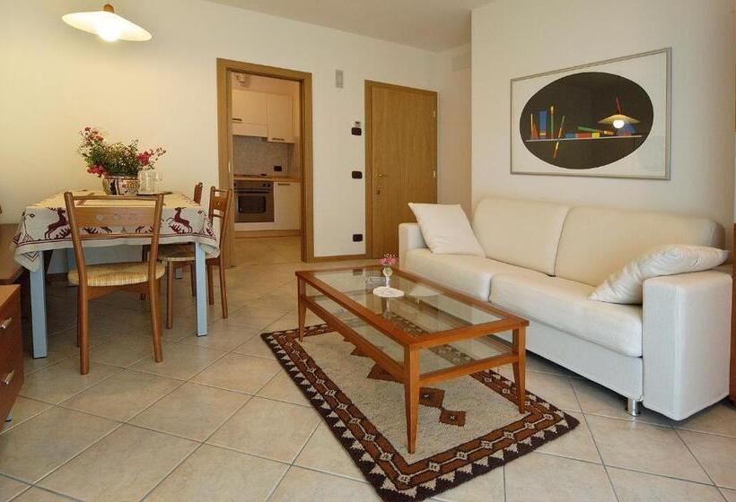 سوییت خانوادگی, Karinhall