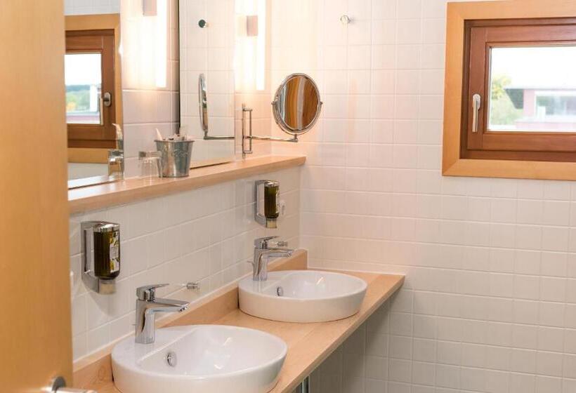 컴포트 룸, Kongressissimo