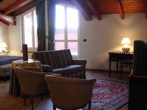 Полулюкс, La Locanda Del Melograno