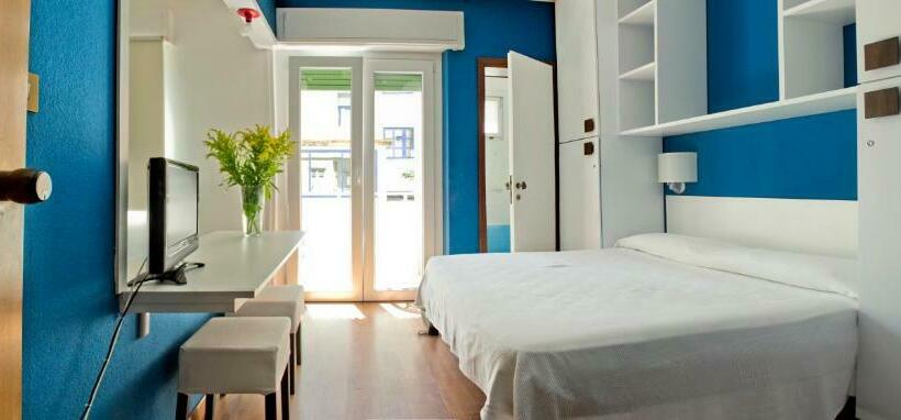 3 Bett Superior Zimmer, Merano