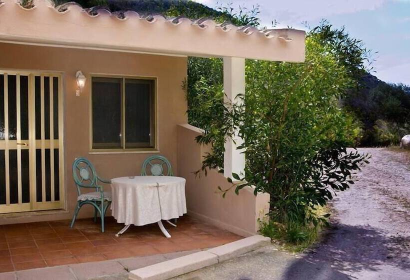 Номер Стандарт Трехместный, Oleandro