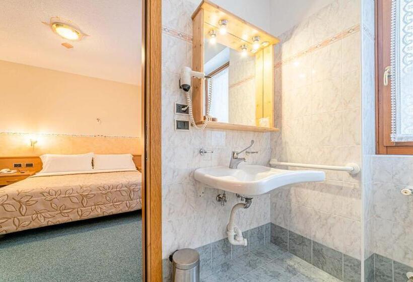 Номер Стандарт, Pineta Pastry