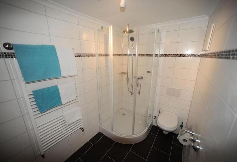 수피리어 패밀리 룸, Post Regionales Großes Frühstücksbuffet Auch Gf & Lf