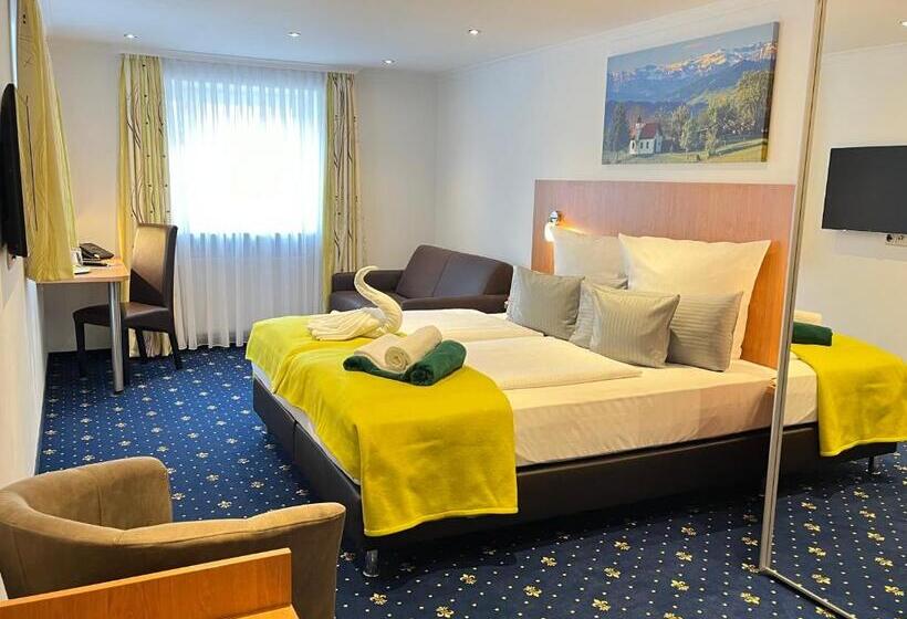 수피리어 패밀리 룸, Post Regionales Großes Frühstücksbuffet Auch Gf & Lf