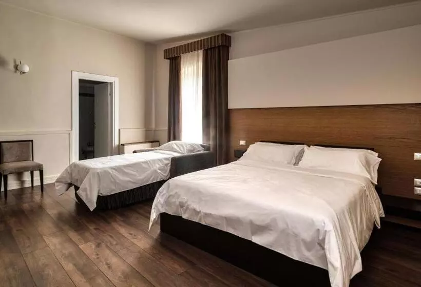 Economy Triple Room, San Nicola
