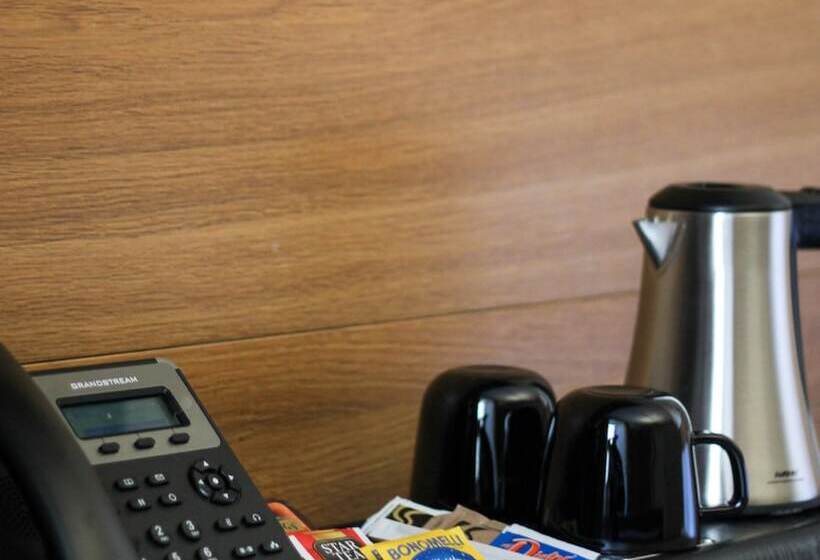 标准间, San Nicola