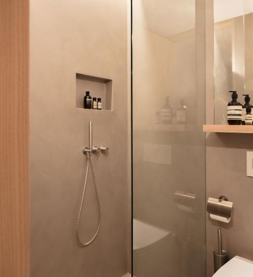 سوییت خانوادگی, Schgaguler