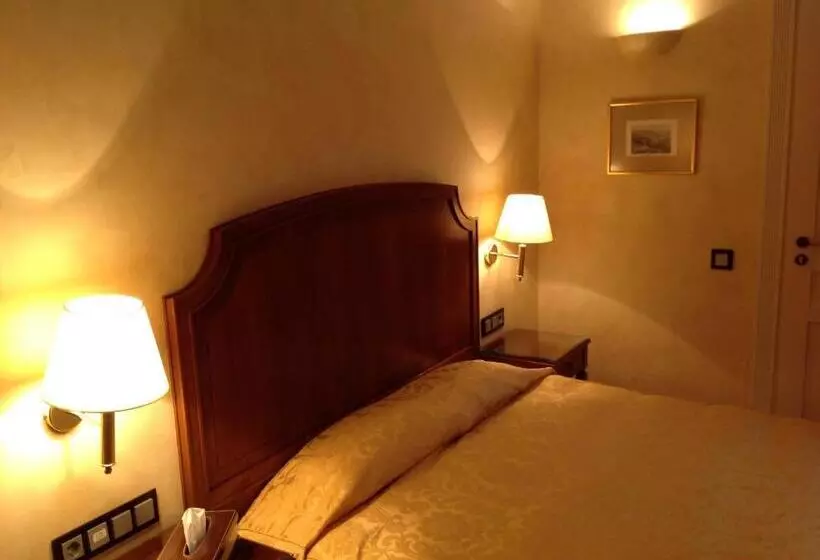 اتاق کلاسیک, Siora Vittoria Boutique
