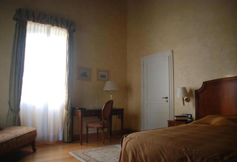 주니어 스위트, Siora Vittoria Boutique