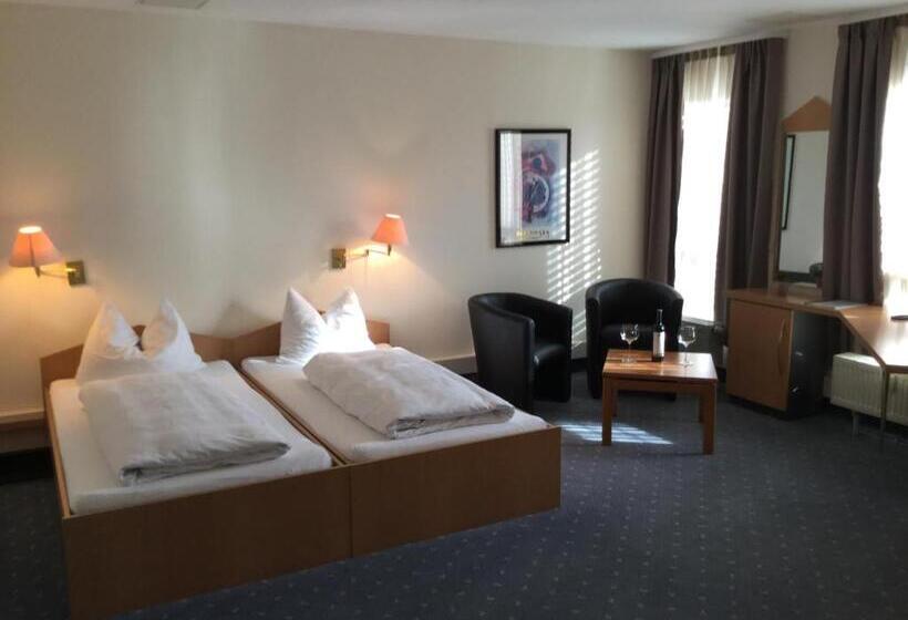 Номер Deluxe, Sunibel Inn