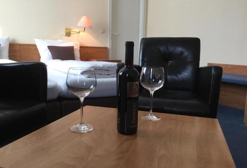 Номер Deluxe, Sunibel Inn