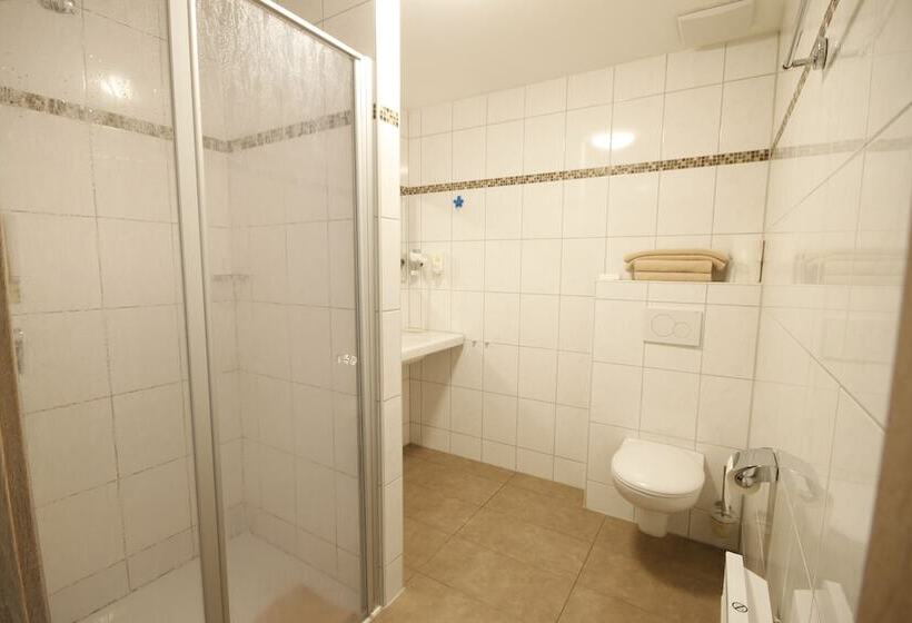 Quarto standard, Wirtshaus Am Treidelpfad