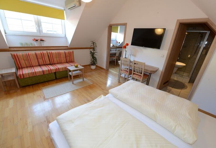 Quarto Familiar, Wirtshaus Am Treidelpfad