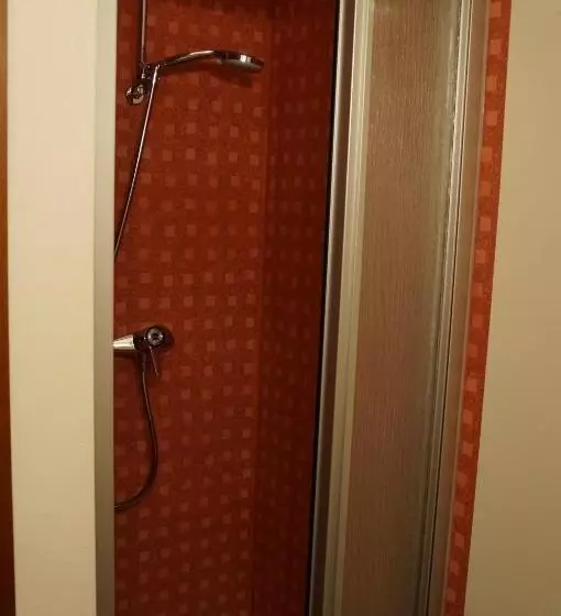 Economy Triple Room, Gasthof Goldene Krone