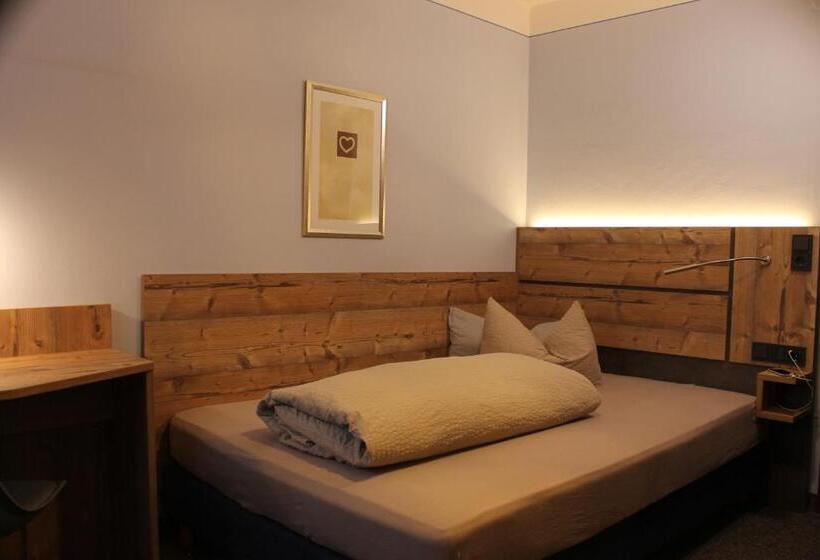 חדר סטנדרט יחיד, Gasthof Goldene Krone