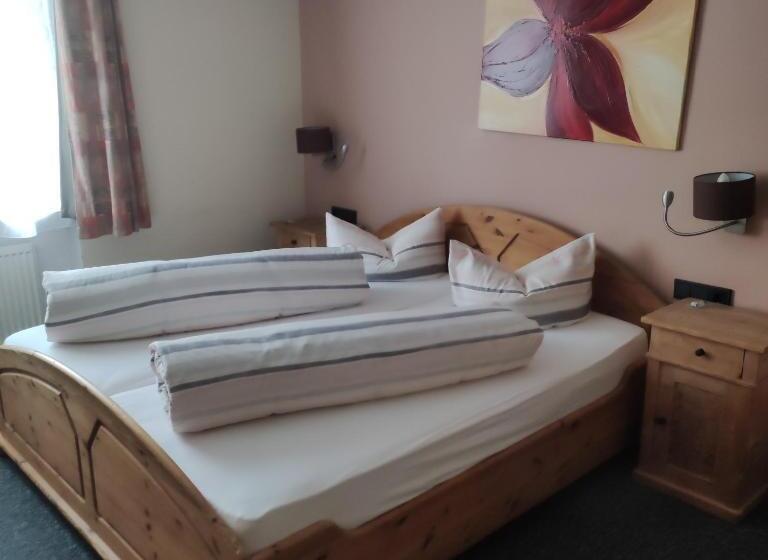 סוויטה משפחתית מוזלת, Gasthof Goldene Krone