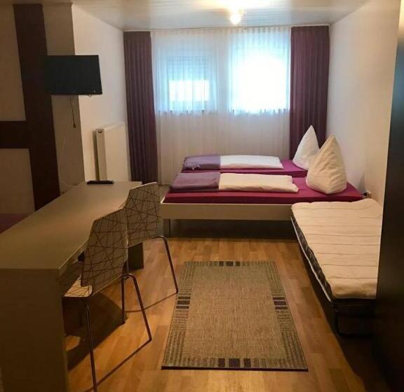 스탠다드 트리플 룸, Landgasthof Feihl