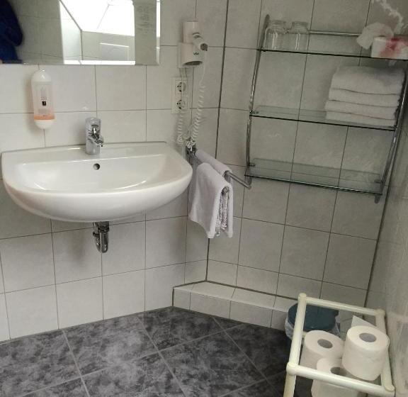 스탠다드 트리플 룸, Landgasthof Feihl