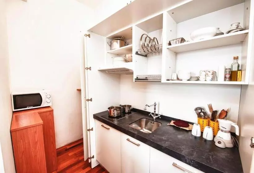 1 Bedroom Apartment Lake View, Relais Casali Della Cisterna